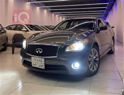 Infiniti M